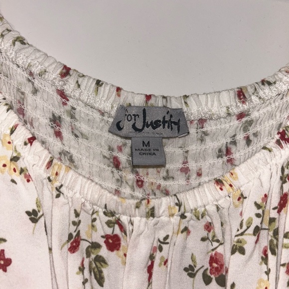 White and Red Romper - Picture 4 of 4